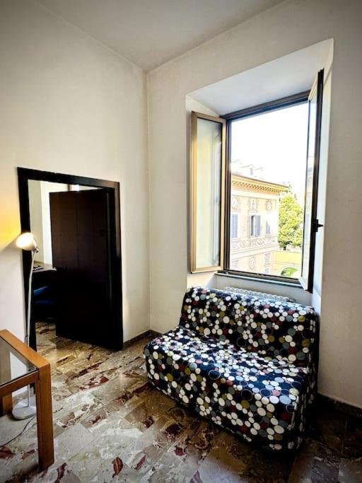 San Giovanni Pretty Metro A Apartment Rom